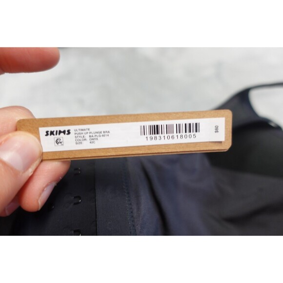 Skims 42C Onyx Ultimate Push Up Plunge Bra BA-PLG-9214 NWT - Picture 5 of 8